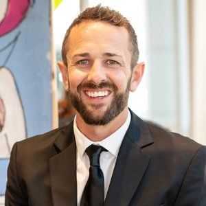 Meet your Posher, Stuart